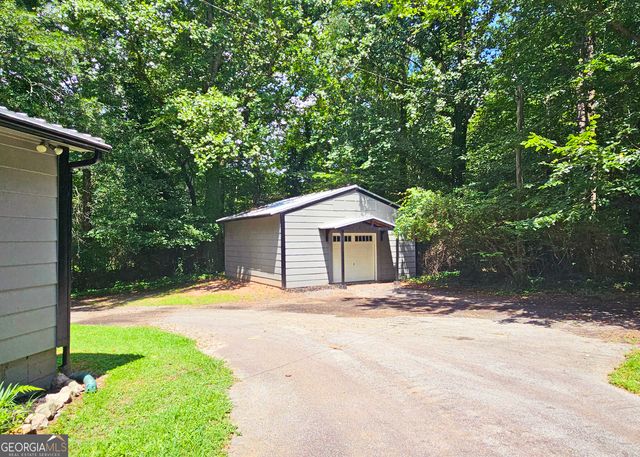 69 Belair Drive, Stockbridge, GA 30281
