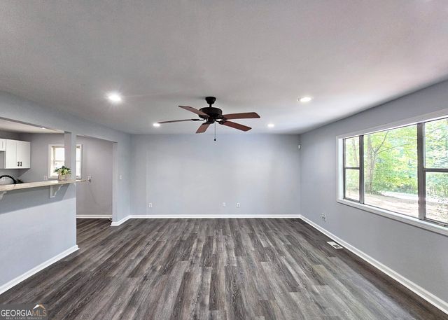 69 Belair Drive, Stockbridge, GA 30281