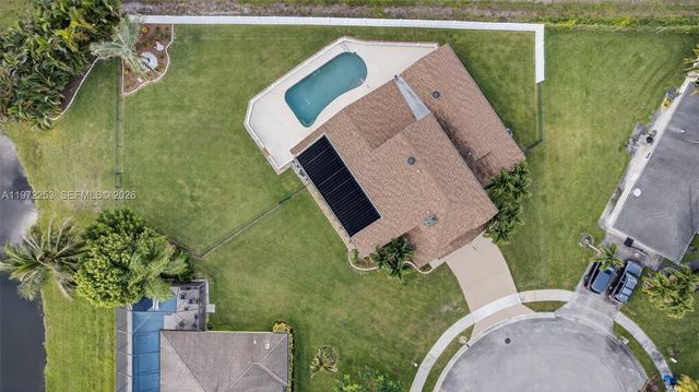 112 CAMELOT CT, Royal Palm Beach, FL 33411