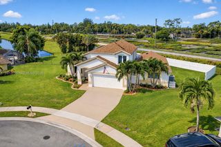 112 CAMELOT CT, Royal Palm Beach, FL 33411