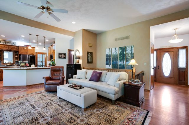 9510 E Shannon Woods St, Wichita, KS 67226