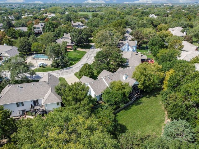 9510 E Shannon Woods St, Wichita, KS 67226