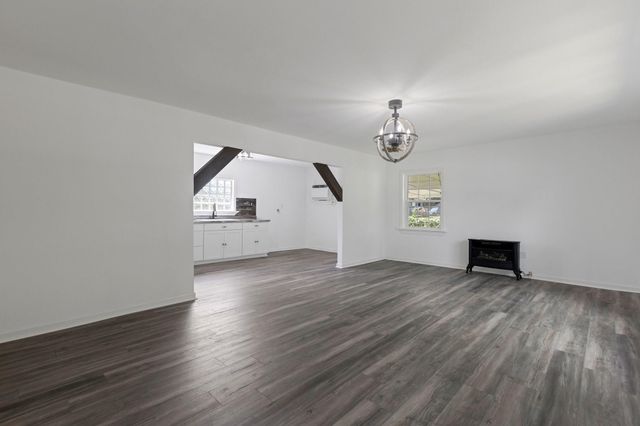 639 Manor Street, Houston, TX 77015