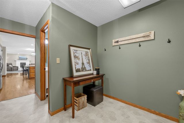 8506 Federalist Road, Marion, IA 52302
