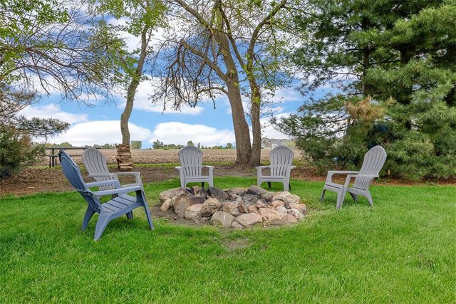 8506 Federalist Road, Marion, IA 52302