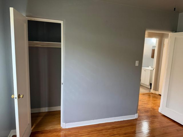 516 Ash Street SE B, Albuquerque, NM 87106