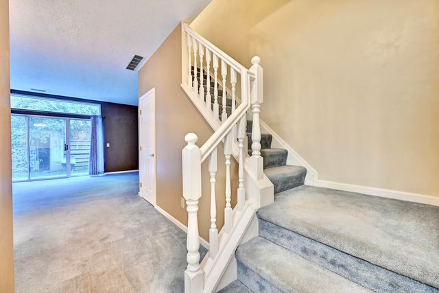 814 Rossford Run, Bellevue, KY 41073