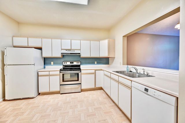 814 Rossford Run, Bellevue, KY 41073