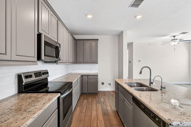 3623 TWIN DISH WAY, New Braunfels, TX 78130