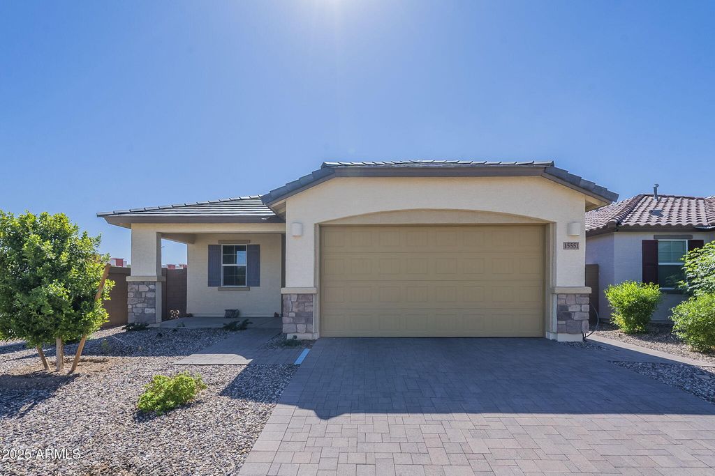 15551 W KENDALL Street, Goodyear, AZ 85338 — photo 3