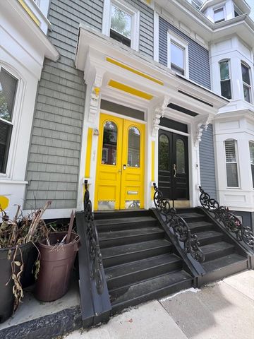 11 Gates Street 2, Boston, MA 02127