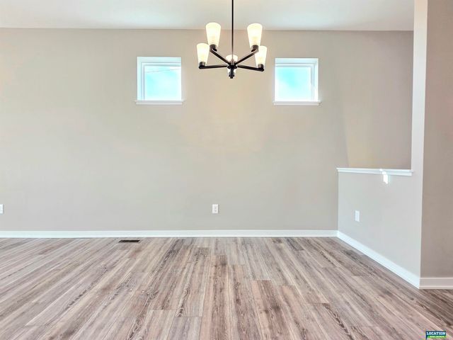 8501 Regent Court, Lincoln, NE 68507