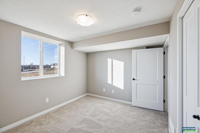 8501 Regent Court, Lincoln, NE 68507