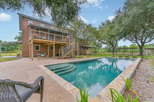 7765 Pigeon, Hitchcock, TX 77563