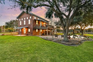 7765 Pigeon, Hitchcock, TX 77563