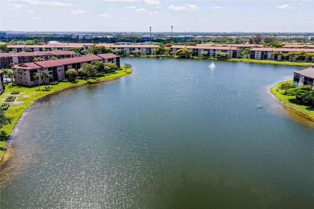 13705 SW 12th St 202B, Pembroke Pines, FL 33027