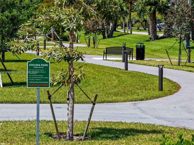 13705 SW 12th St 202B, Pembroke Pines, FL 33027