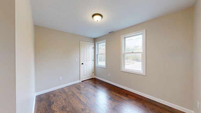 208 Rhode Island Rd, Lakeville, MA 02347