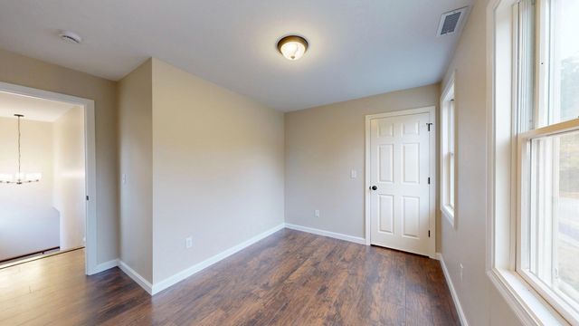 208 Rhode Island Rd, Lakeville, MA 02347