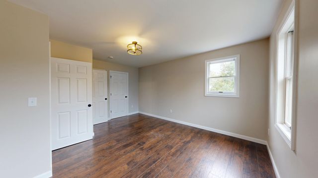 208 Rhode Island Rd, Lakeville, MA 02347