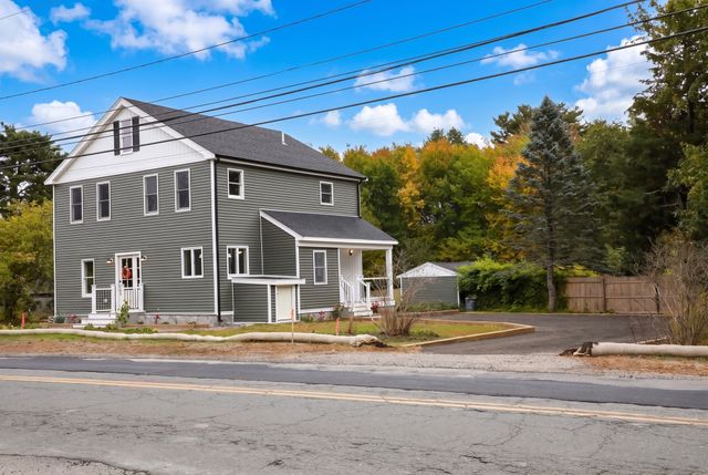 208 Rhode Island Rd, Lakeville, MA 02347