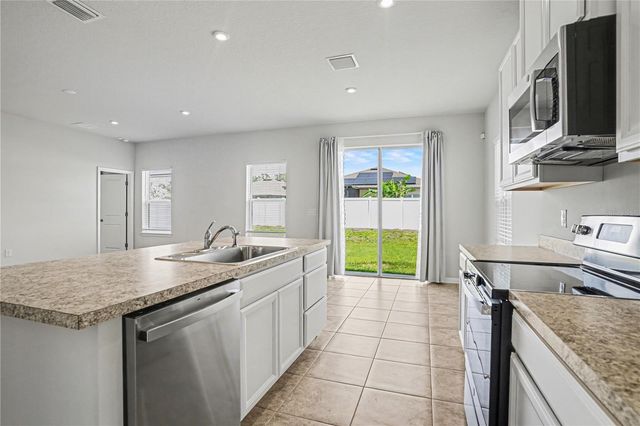 35649 OSPREY PERCH LANE, Zephyrhills, FL 33541