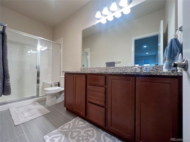 9072 E Caley Way, Englewood, CO 80111