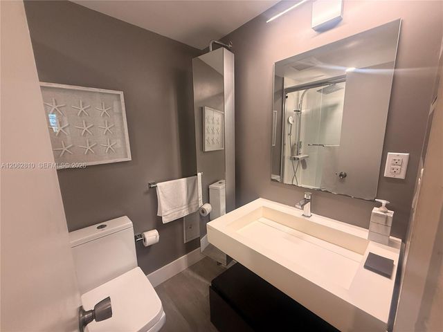 100 Lincoln Road 314B, Miami Beach, FL 33139