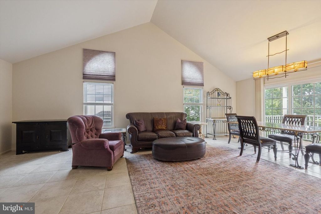 7602-B NORMANDY DR, Mount Laurel, NJ 08054 — photo 5