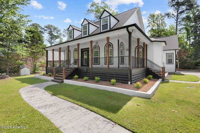 108 Canvasback Point, Hampstead, NC 28443
