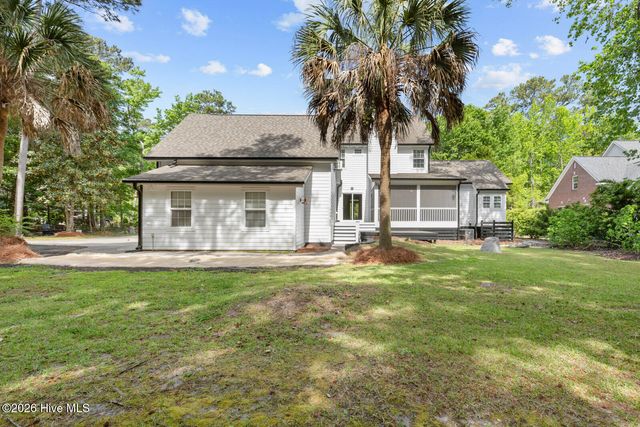 108 Canvasback Point, Hampstead, NC 28443