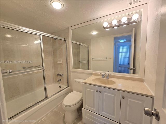 801 NW 47th Ave 610W, Miami, FL 33126