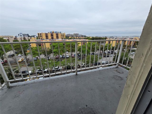 801 NW 47th Ave 610W, Miami, FL 33126