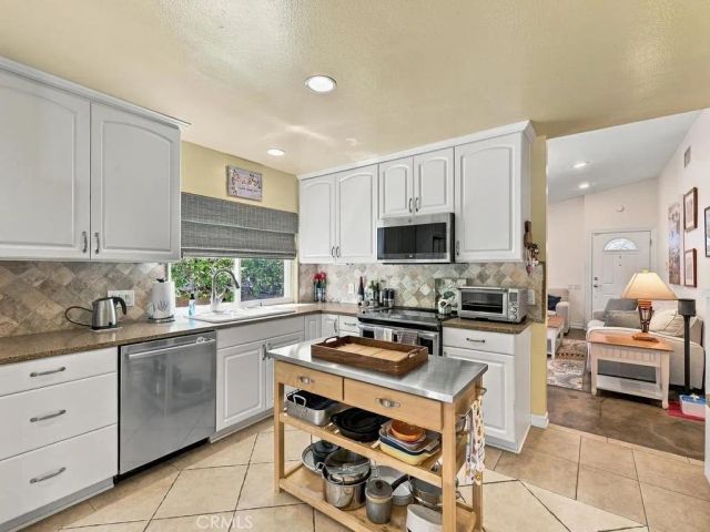 23236 Via Bahia, Mission Viejo, CA 92691