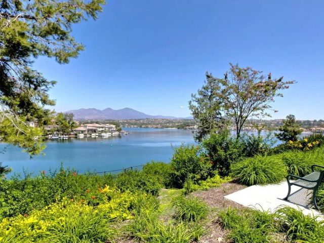 23236 Via Bahia, Mission Viejo, CA 92691