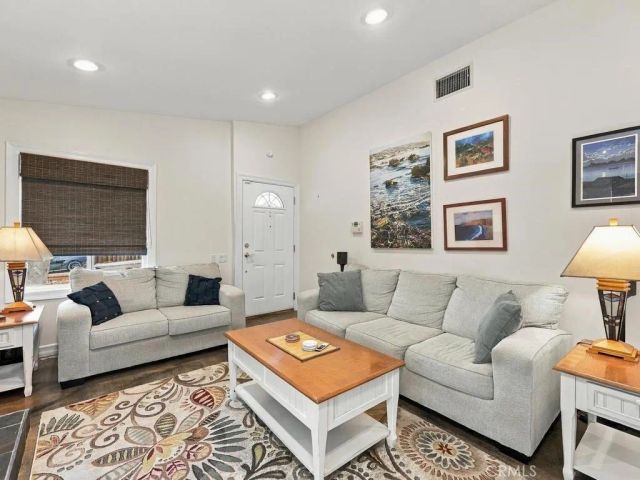 23236 Via Bahia, Mission Viejo, CA 92691