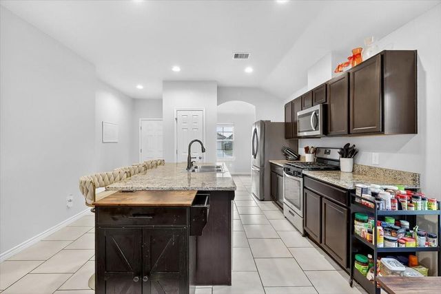 1818 Secretariat Drive, Corpus Christi, TX 78417