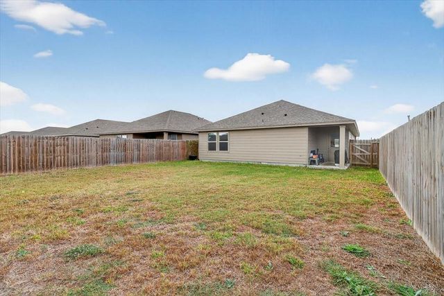 1818 Secretariat Drive, Corpus Christi, TX 78417
