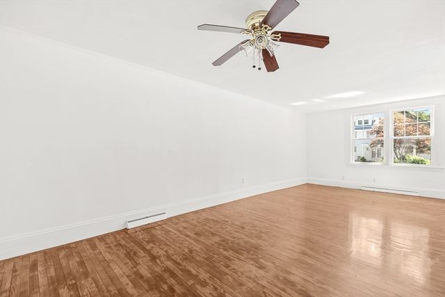 79 Bacon St 79, Winchester, MA 01890