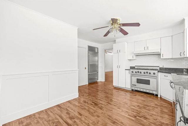 79 Bacon St 79, Winchester, MA 01890