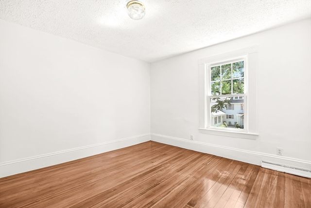 79 Bacon St 79, Winchester, MA 01890