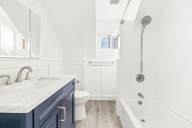 79 Bacon St 79, Winchester, MA 01890