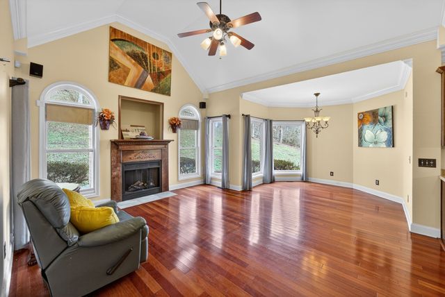 4952 Clarksville Hwy, Whites Creek, TN 37189