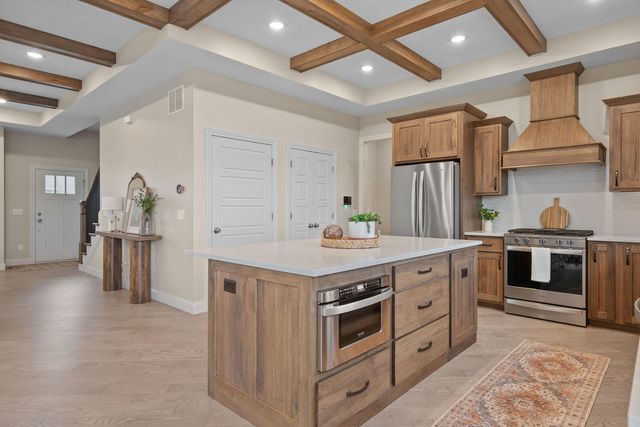 317 Madison Drive, Riverdale, IA 52722