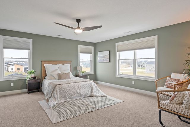 317 Madison Drive, Riverdale, IA 52722