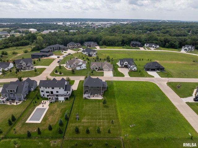 317 Madison Drive, Riverdale, IA 52722