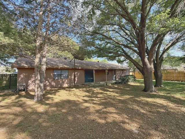 129 Stewart, Centerville, TX 75833