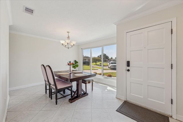 16803 Kings Chapel Court, Friendswood, TX 77546