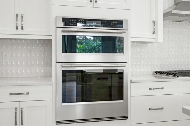 4133 Lucaya Pointe Way, Vero Beach, FL 32967