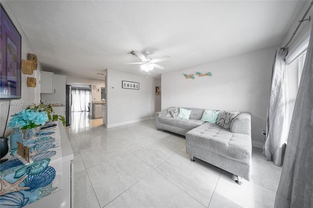 6971 SW 24th St, Miramar, FL 33023